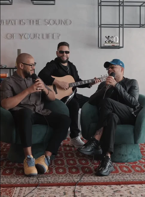 Tierry e Ton Carfi lançam inédita colaboração gospel