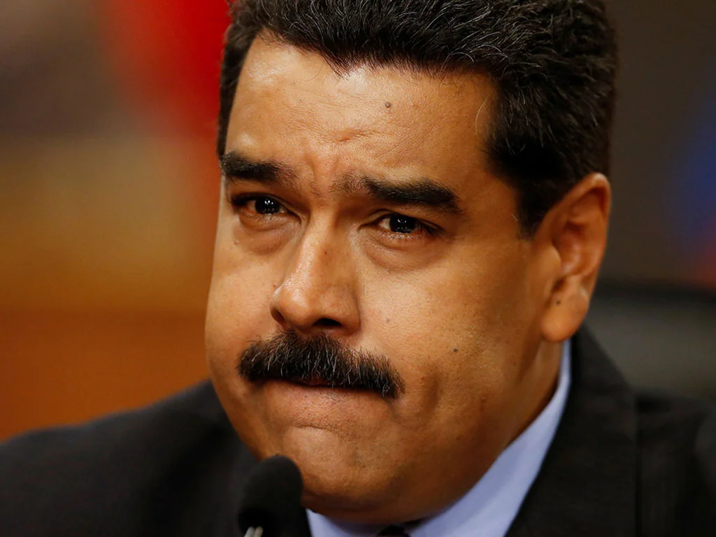 Maduro reúne líderes evangélicos em meio a tensão com EUA