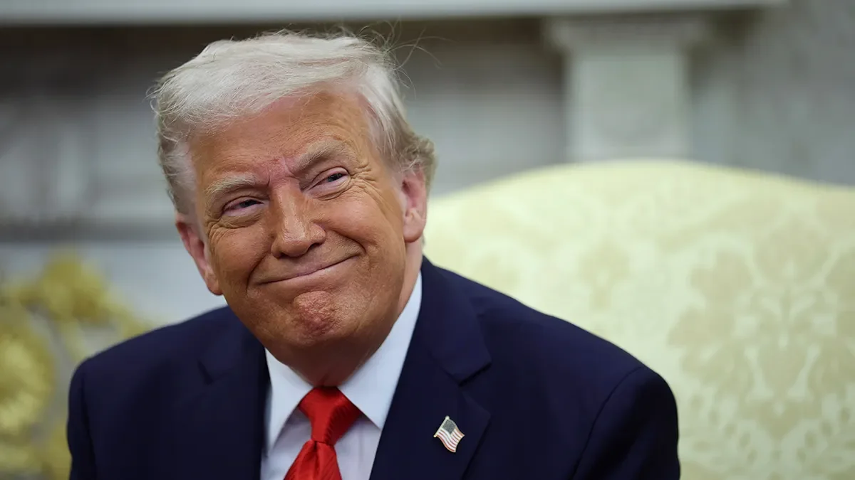 Trump transforma marca pessoal em império global de licenciamentos