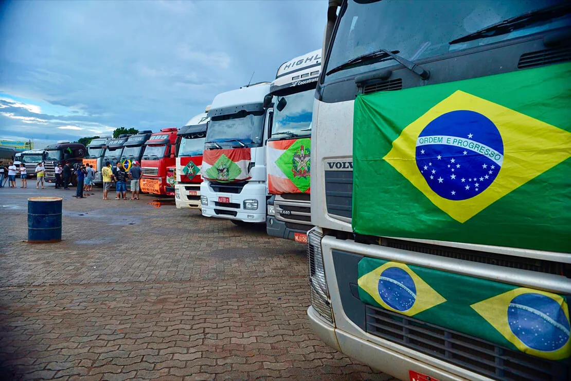 Caminhoneiros anunciam greve nacional para 4 de dezembro? Saiba a verdade