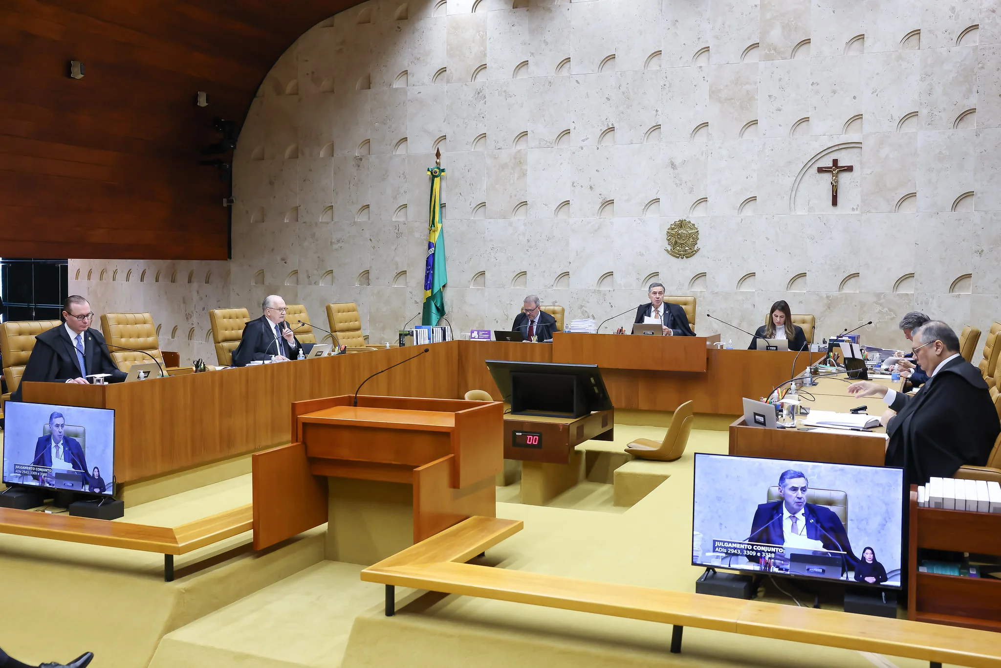 STF declara trânsito em julgado: Bolsonaro deve começar a cumprir pena