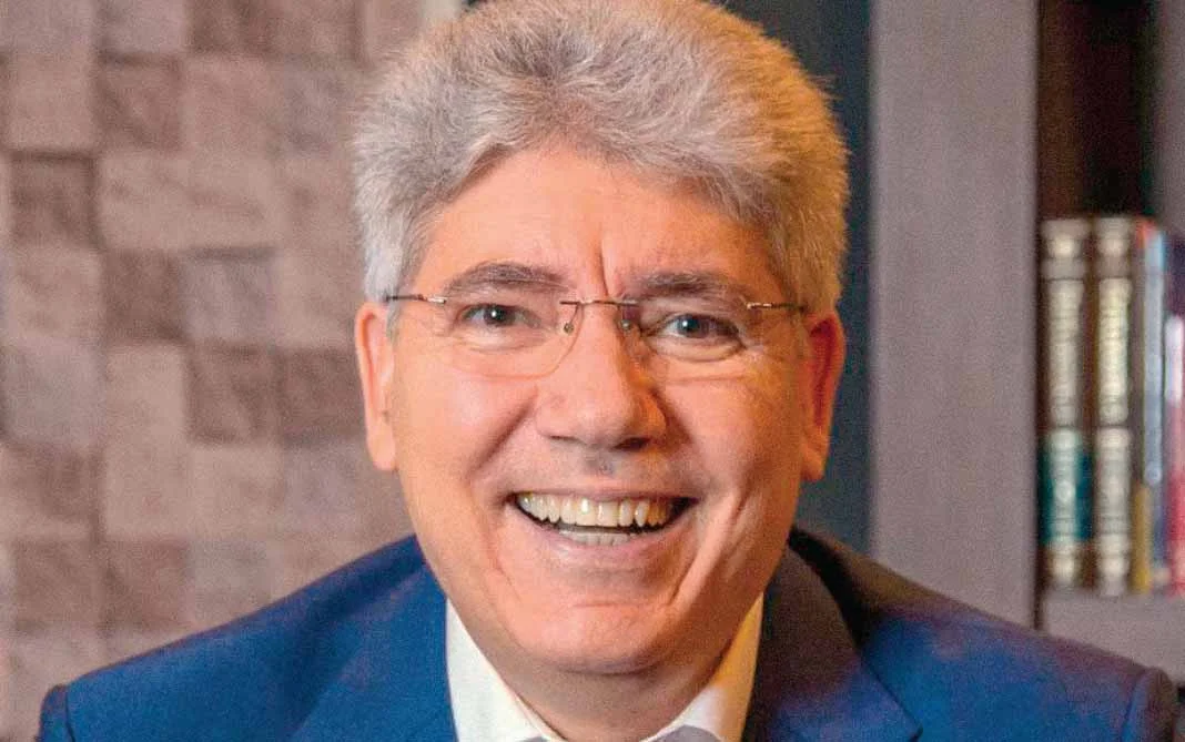 Pastor diz que espíritos do espiritismo são demônios e questiona: existe cristão de esquerda?