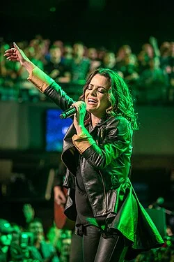 Ana Paula Valadão fala sobre solteirice após os 40 anos