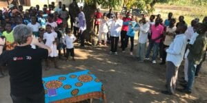 Feiticeira se entrega a Jesus após ouvir o Evangelho por missionário brasileiro