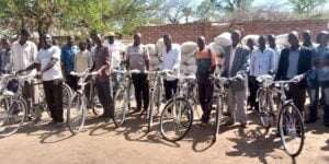 Missão doa bicicletas para pastores levarem Evangelho às aldeias de Malawi